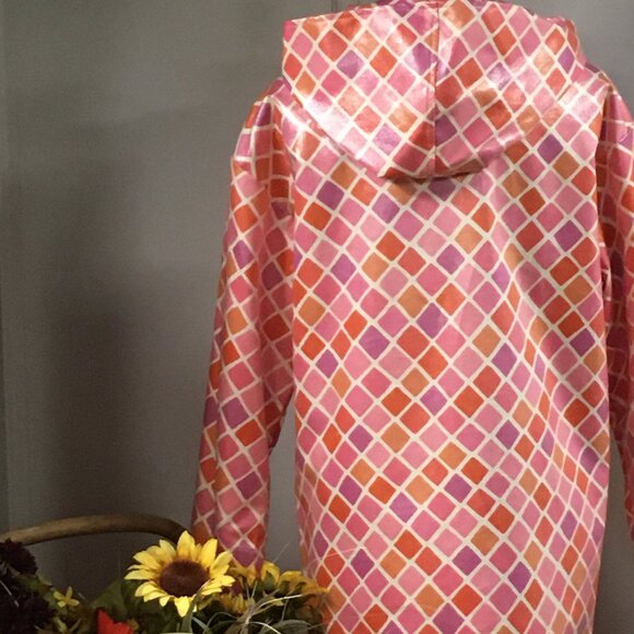 Pink Geometric Waterproof Button Up Raincoat with Hood - Picture 3 of 8